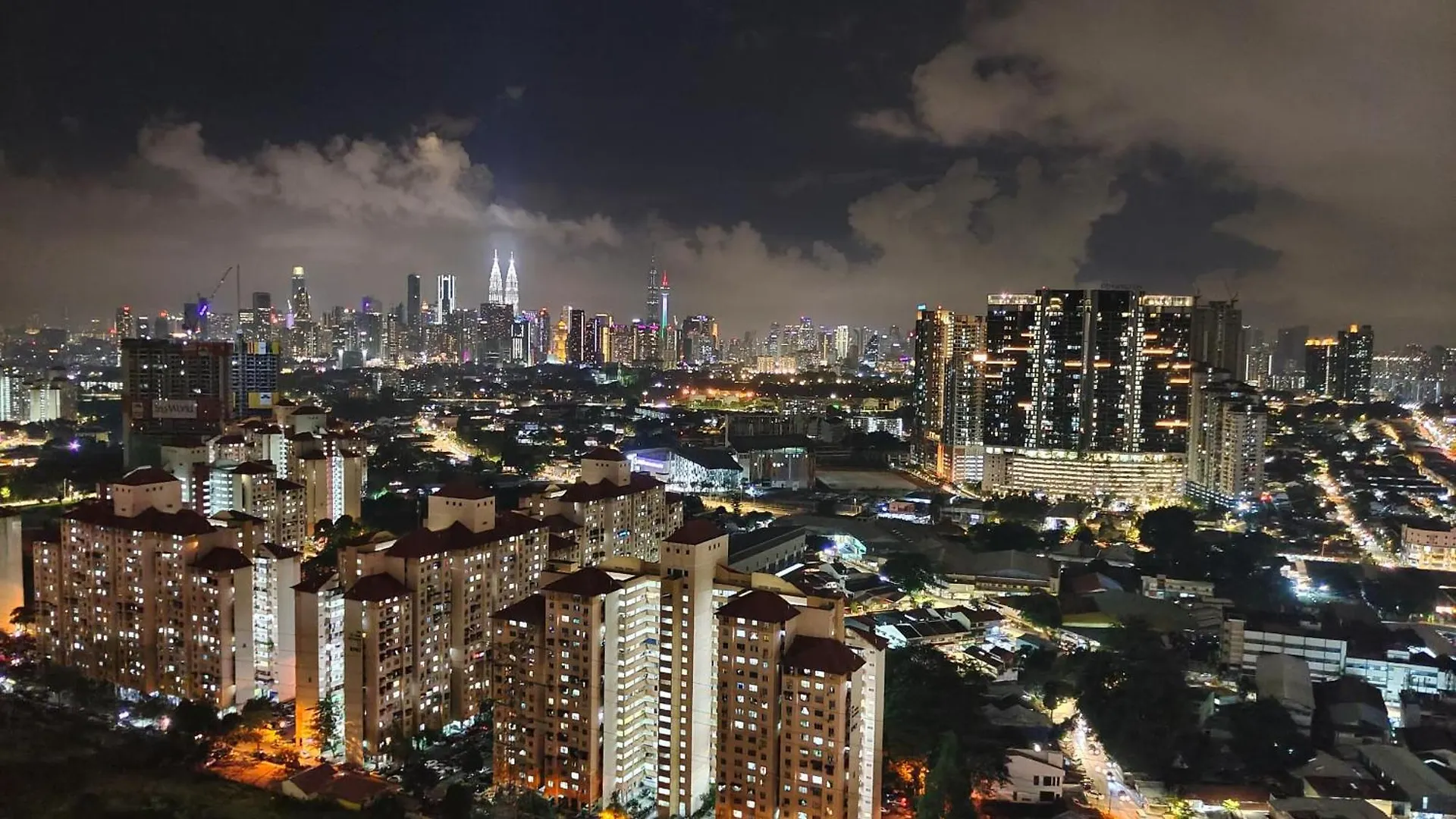 Apartment Klcc View Setapak Homestay 2Br Kl View 8Pax 15 Min To Klcc Pv21A R Kuala Lumpur